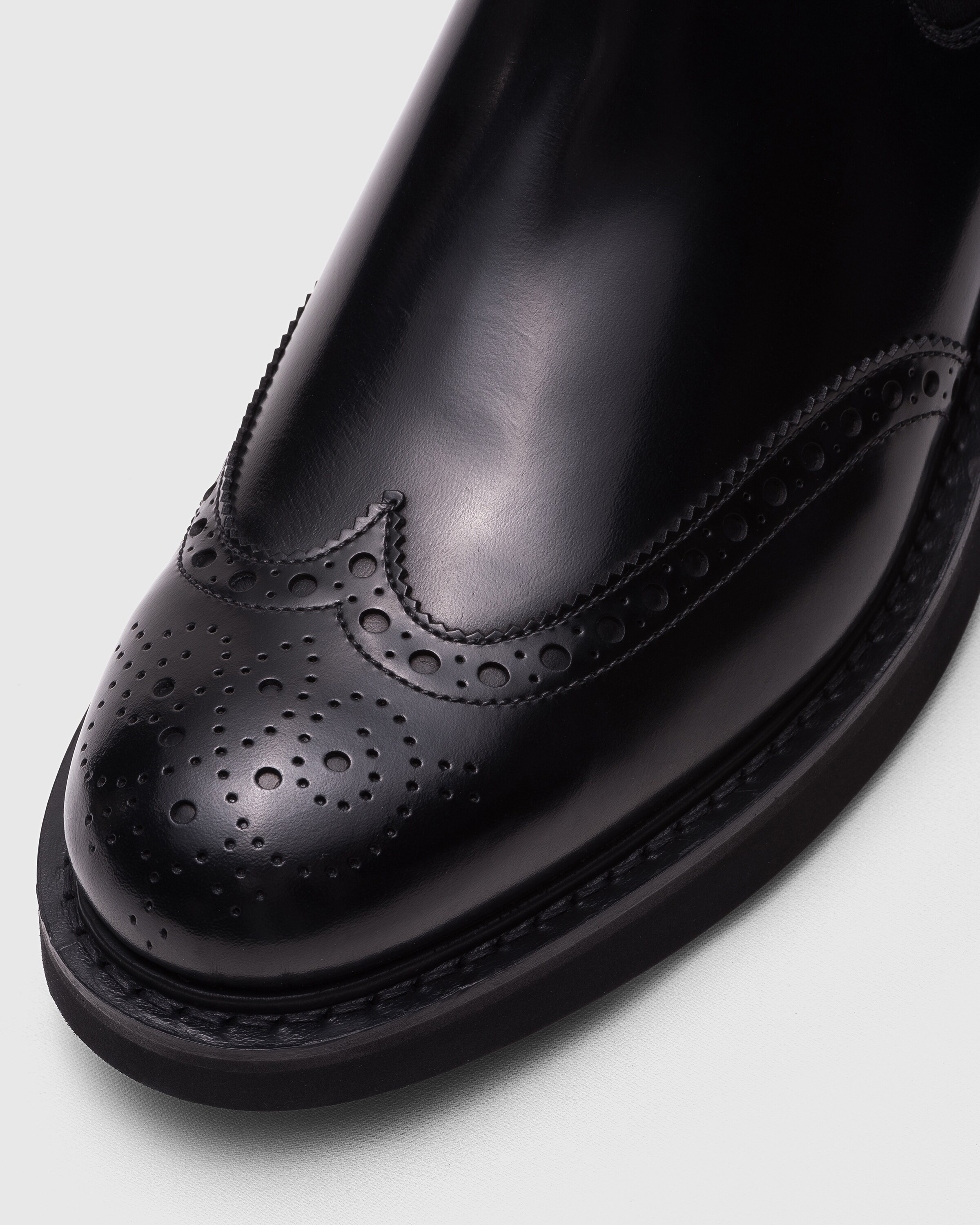 Polished Fumè Chelsea Boot - 3