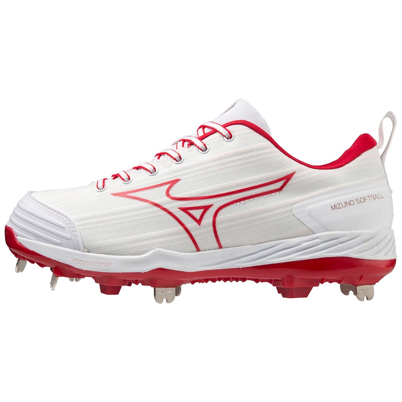 Mizuno Sweep 6 Low Women's Metal Fastpitch Softball Cleat - 1