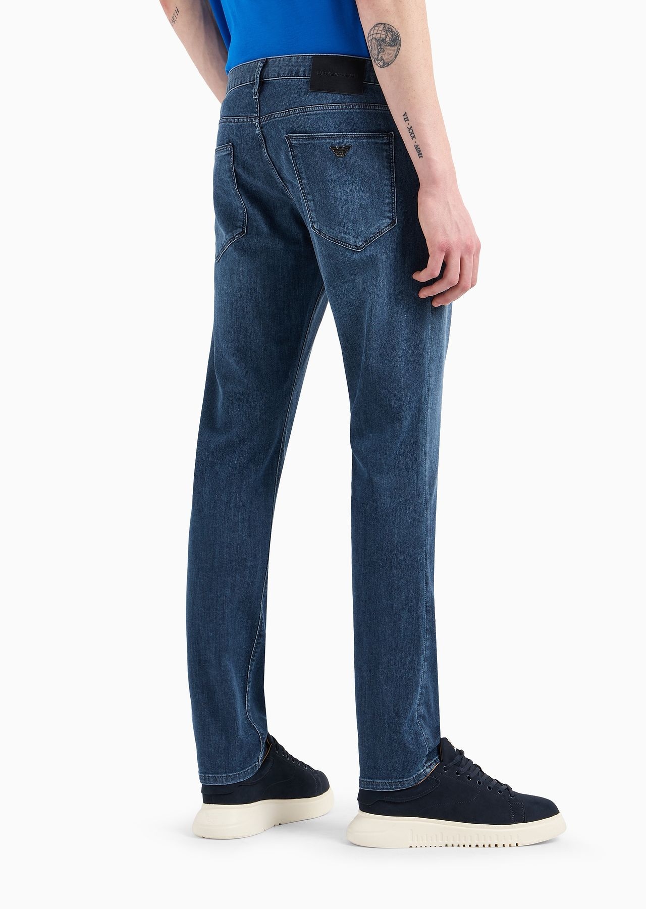 J06 Worn-effect wash, slim-fit, 8 oz denim jeans - 3