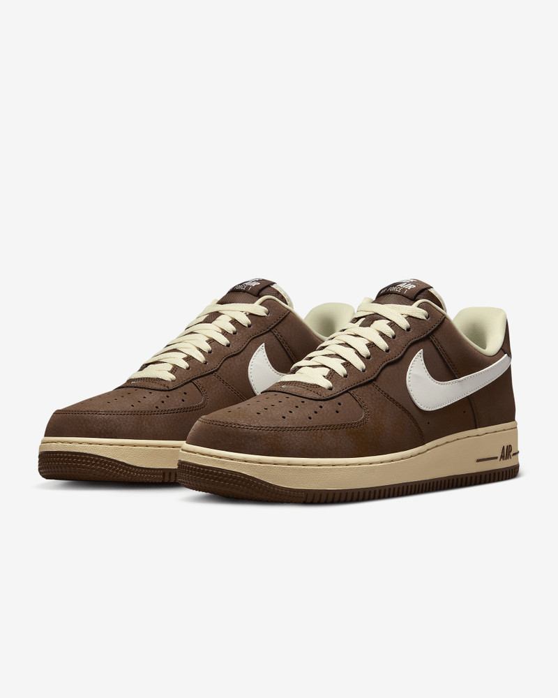 Nike Men's Air Force 1 '07 Shoes 5