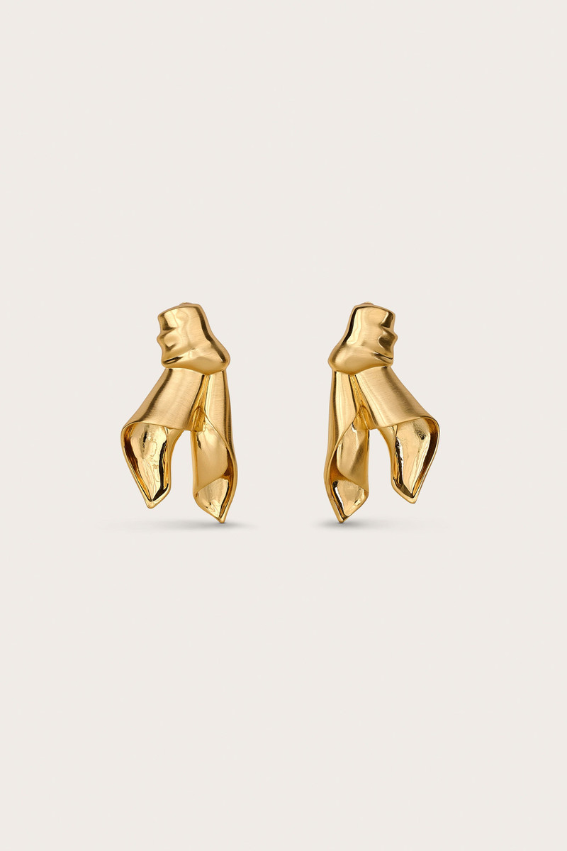 WINNIE EARRING 1