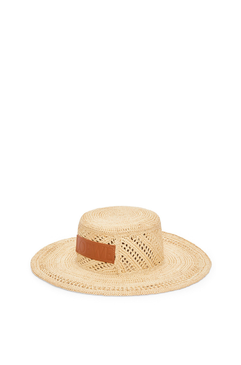 Fisherman hat in raffia 1