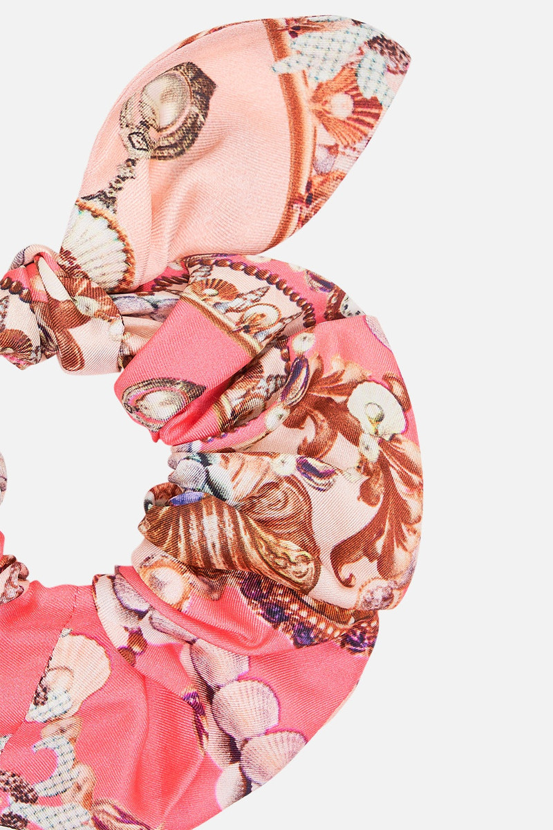 CAMILLA SCRUNCHIE outlook