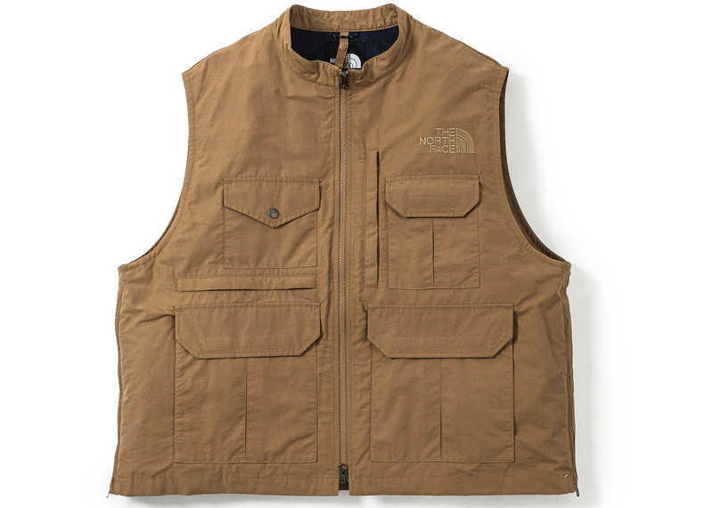 The North Face The North Face x Invincible 2 in 1 Denali Jacket Utility Brown outlook