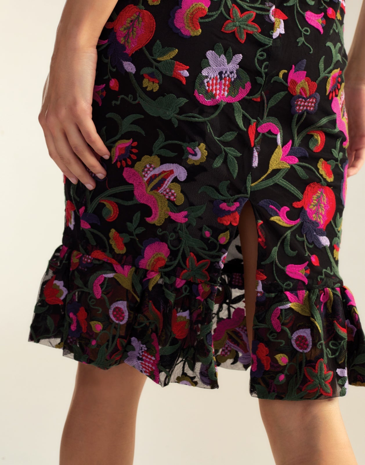 Eve Embroidered Dress - 11