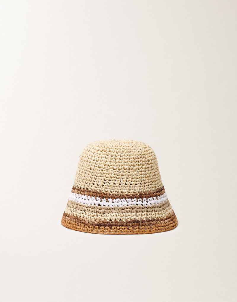 Crochet fisherman hat in raffia 1