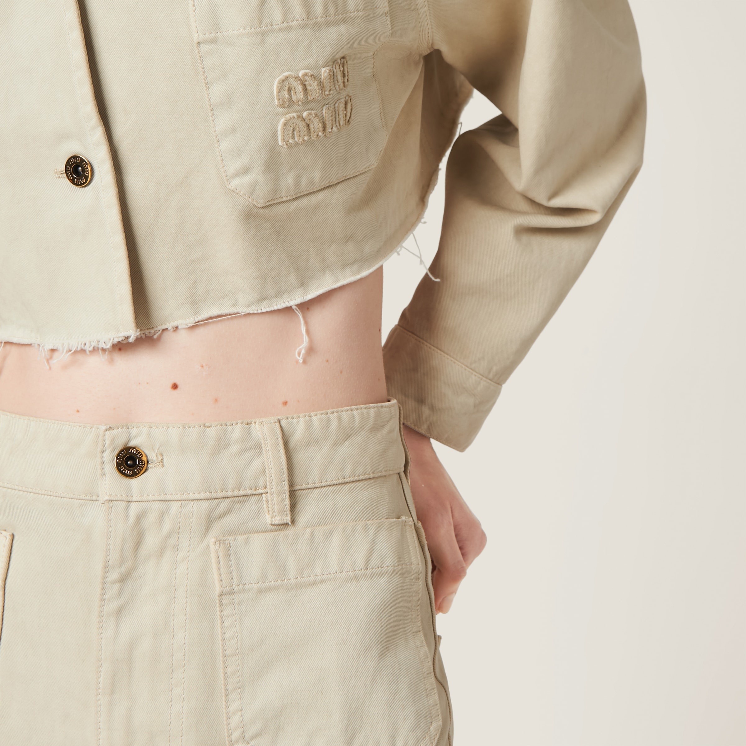Garment-dyed gabardine pants - 6
