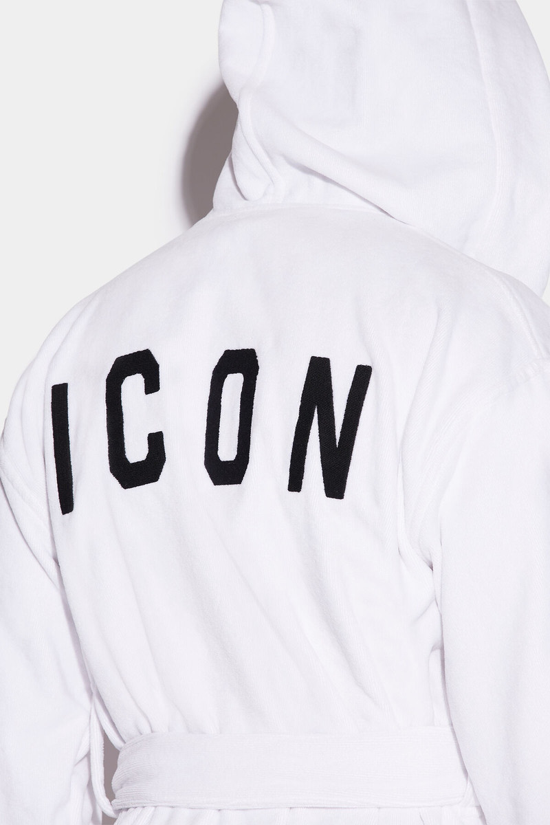 BE ICON BATHROBE 4