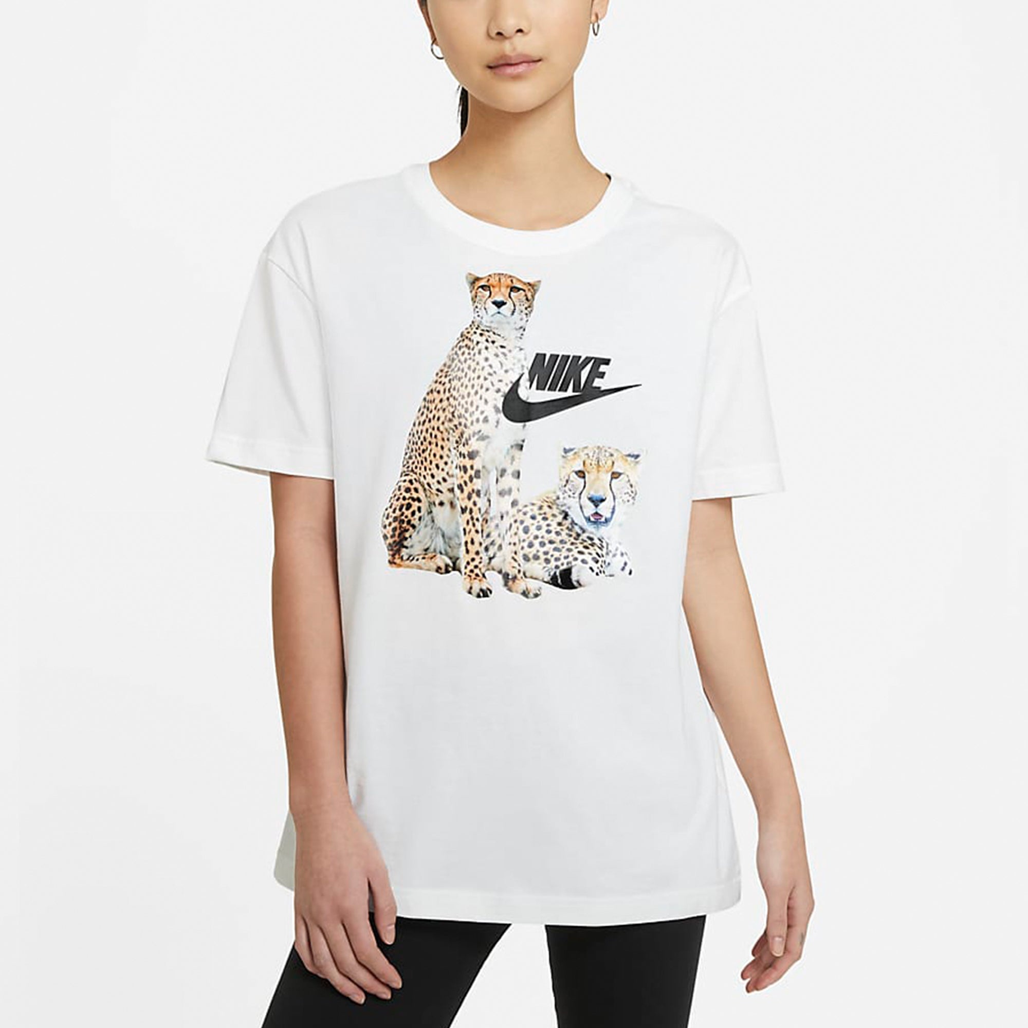(WMNS) Nike animal Logo Cartoon Printing Sports Short Sleeve White DD1486-100 - 3