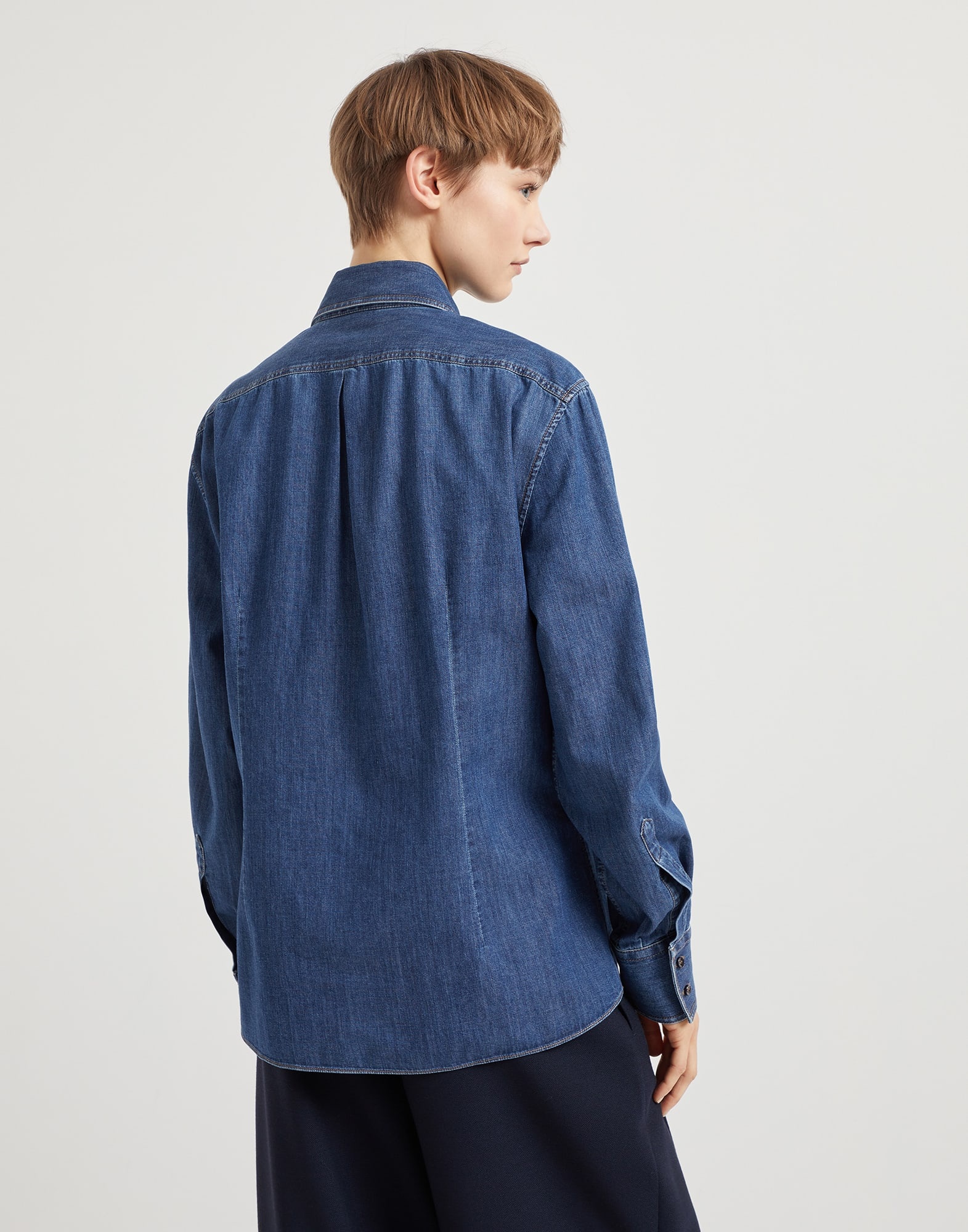 Lightweight denim shirt with shiny tab - 2