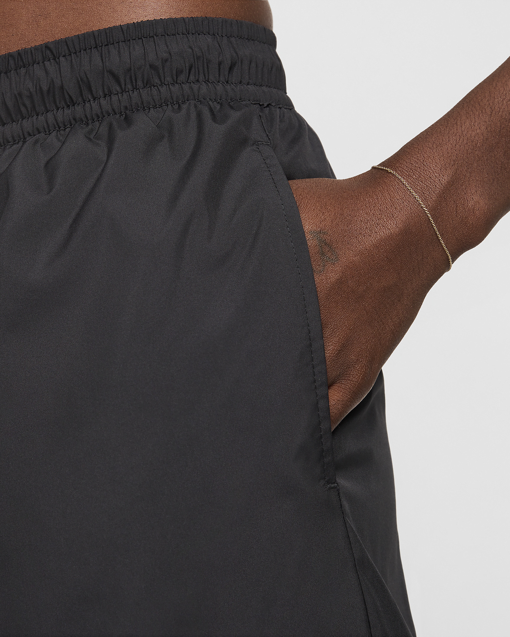 Nike Sportswear Classic Wovens Women's Mid-Rise Shorts - 4