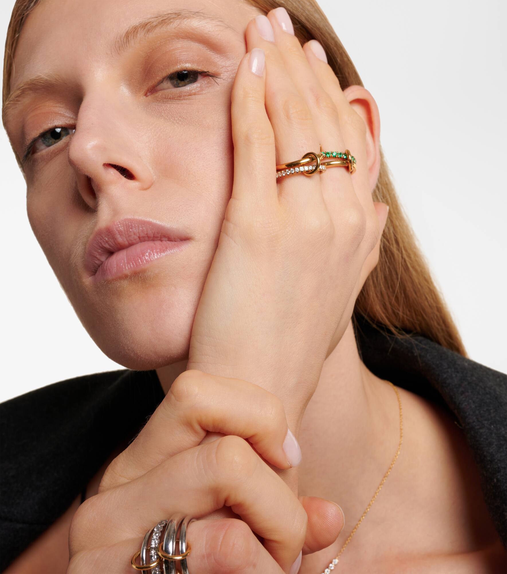 Halley set of four 18kt gold rings with emeralds and diamonds - 3
