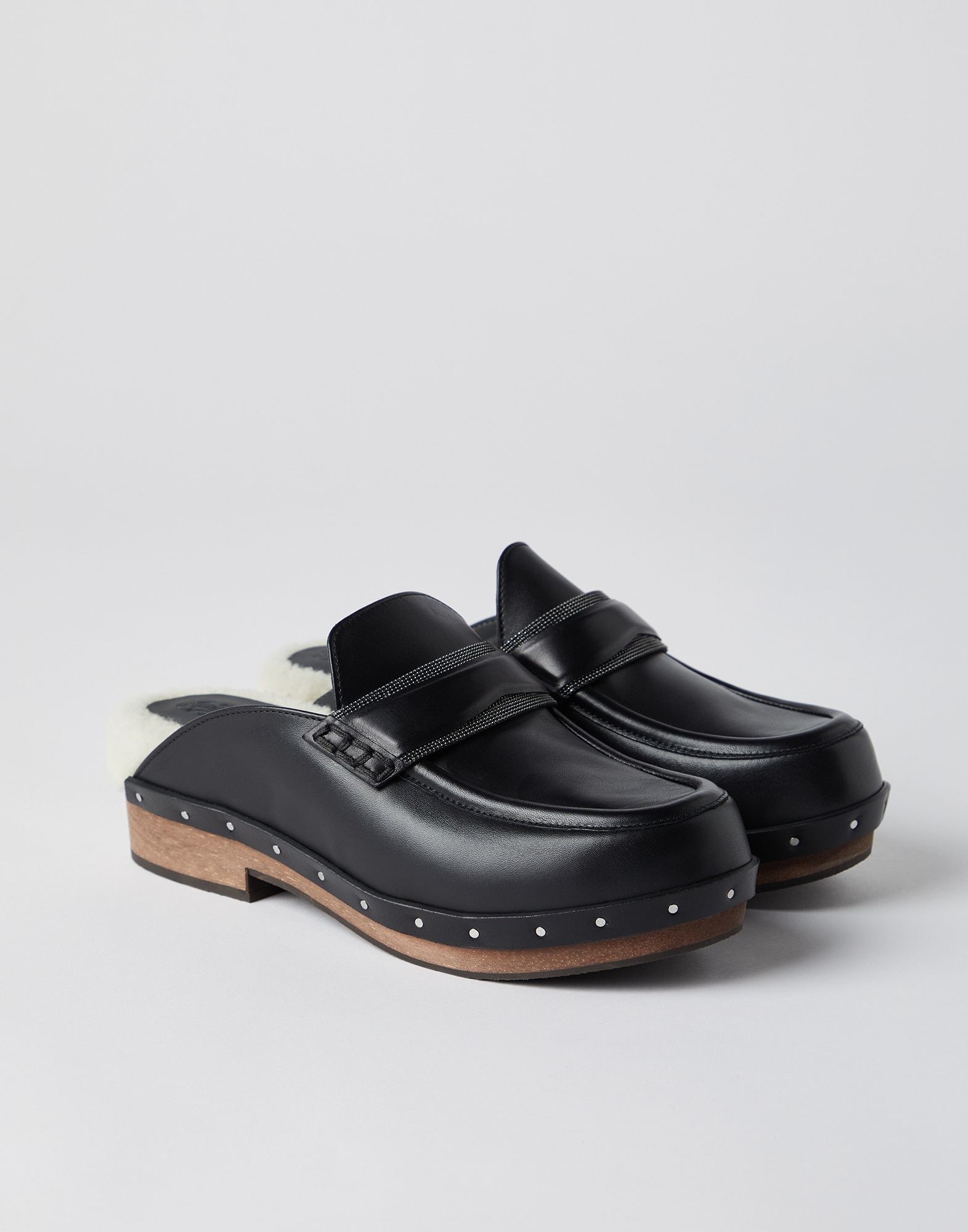 Matte calfskin loafer-style clogs with precious detail and shearling lining - 2