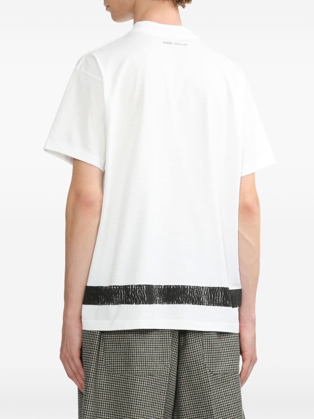 belt-print T-shirt - 4