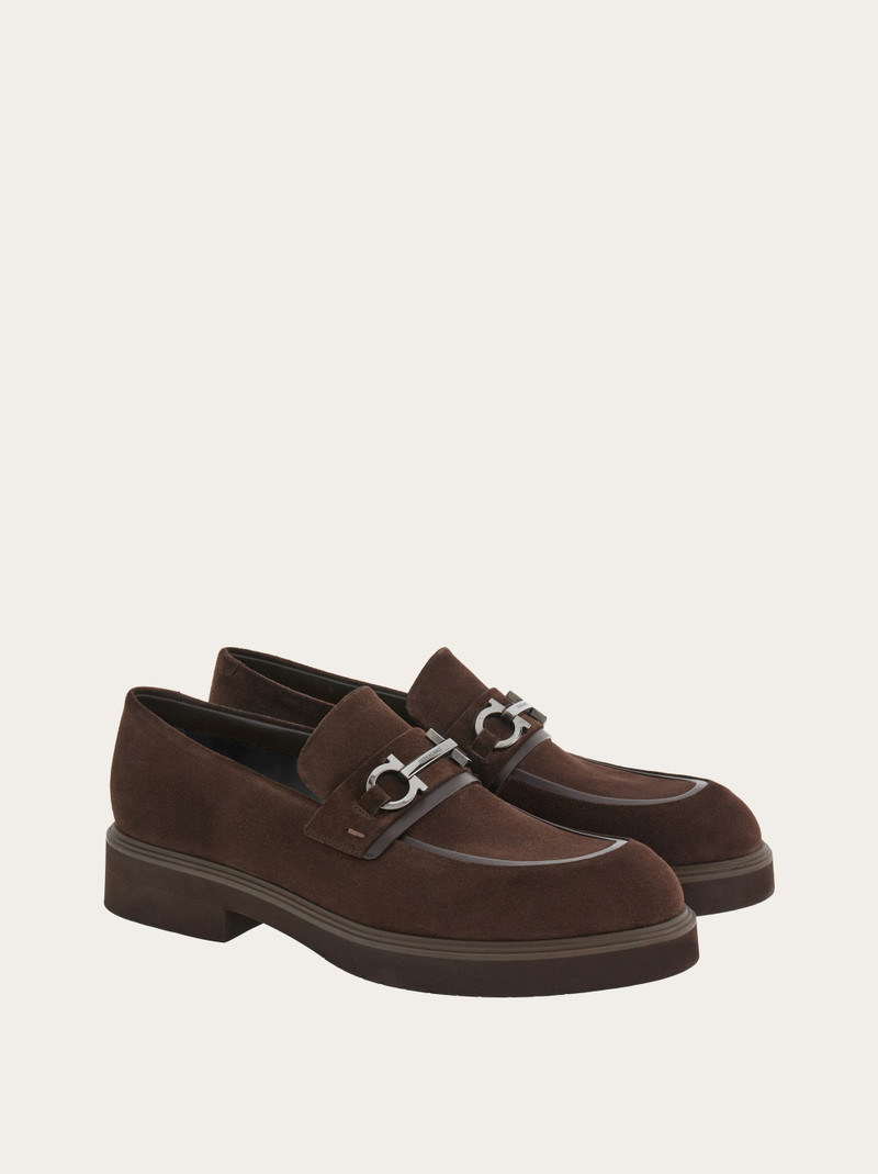 Moccasin with Gancini ornament 4