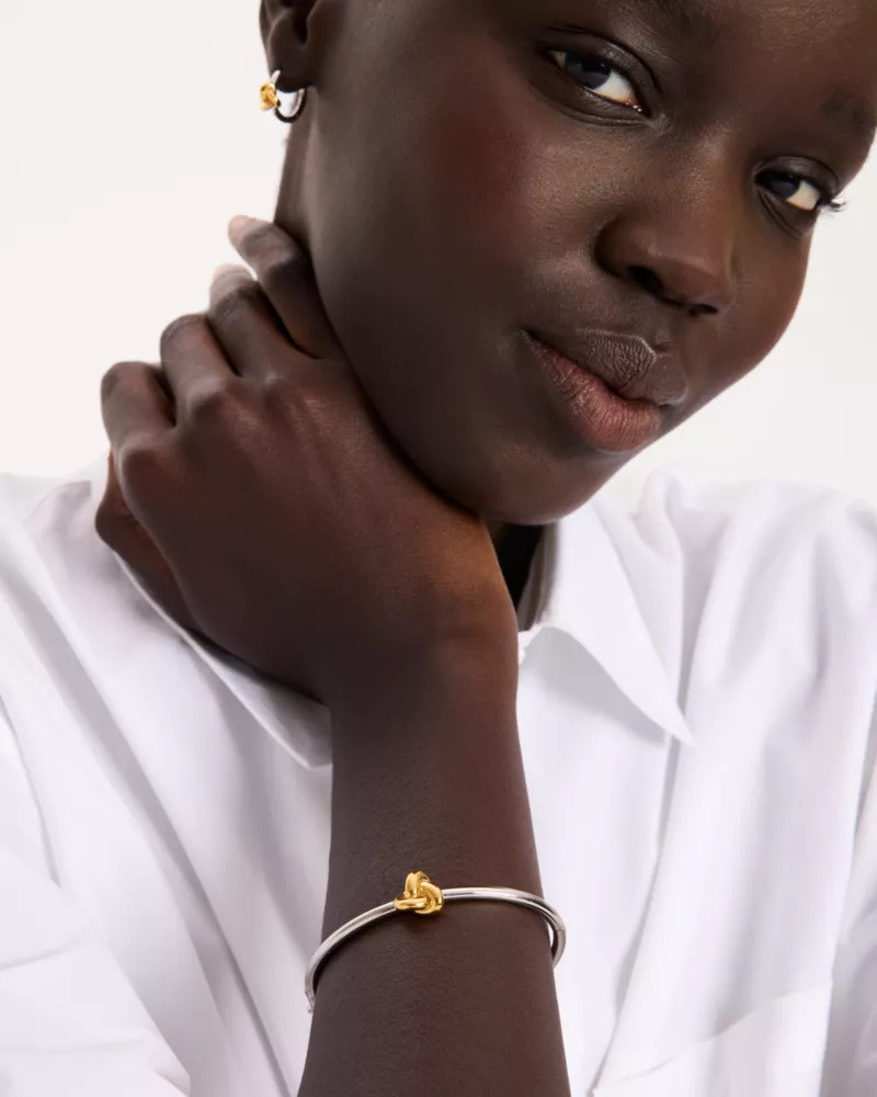 Double Knot Hinged Bangle 3
