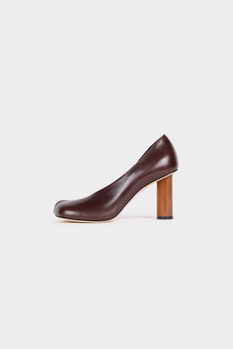 CHRISTINE COUSINE SHOES BROWN 1