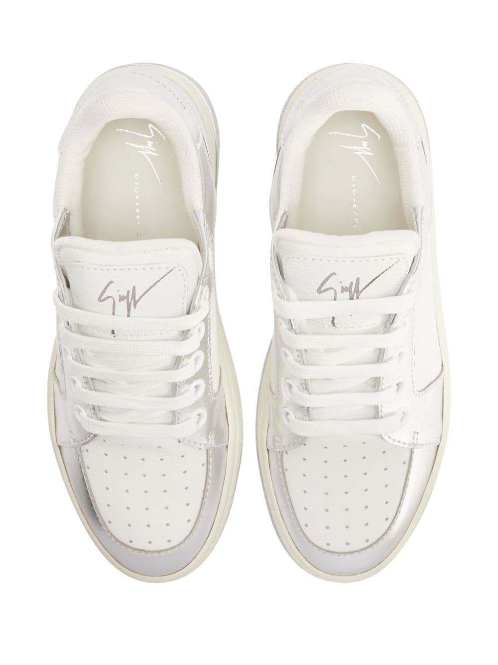 logo-patch leather sneakers - 4