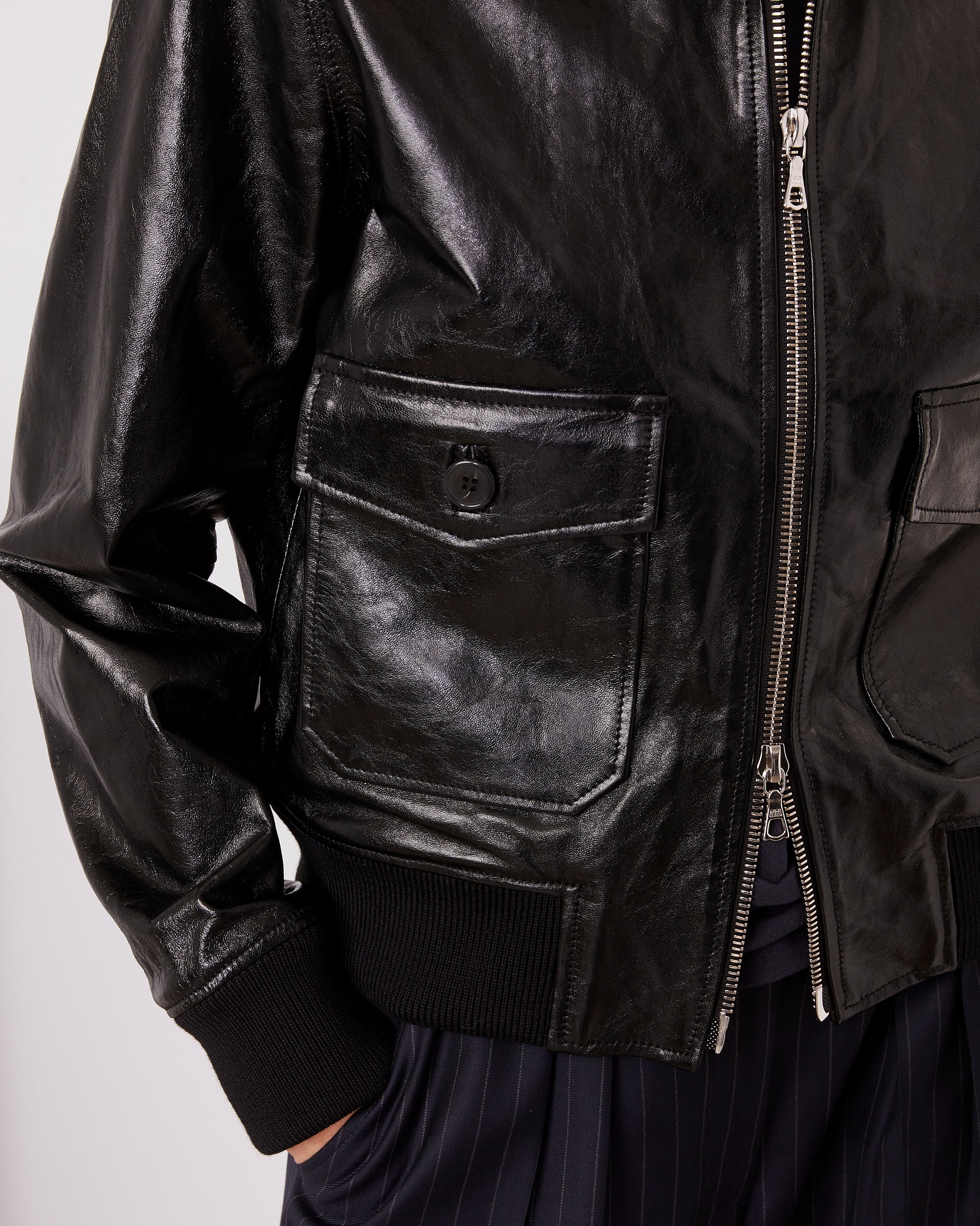 HERA BOMBER - 5