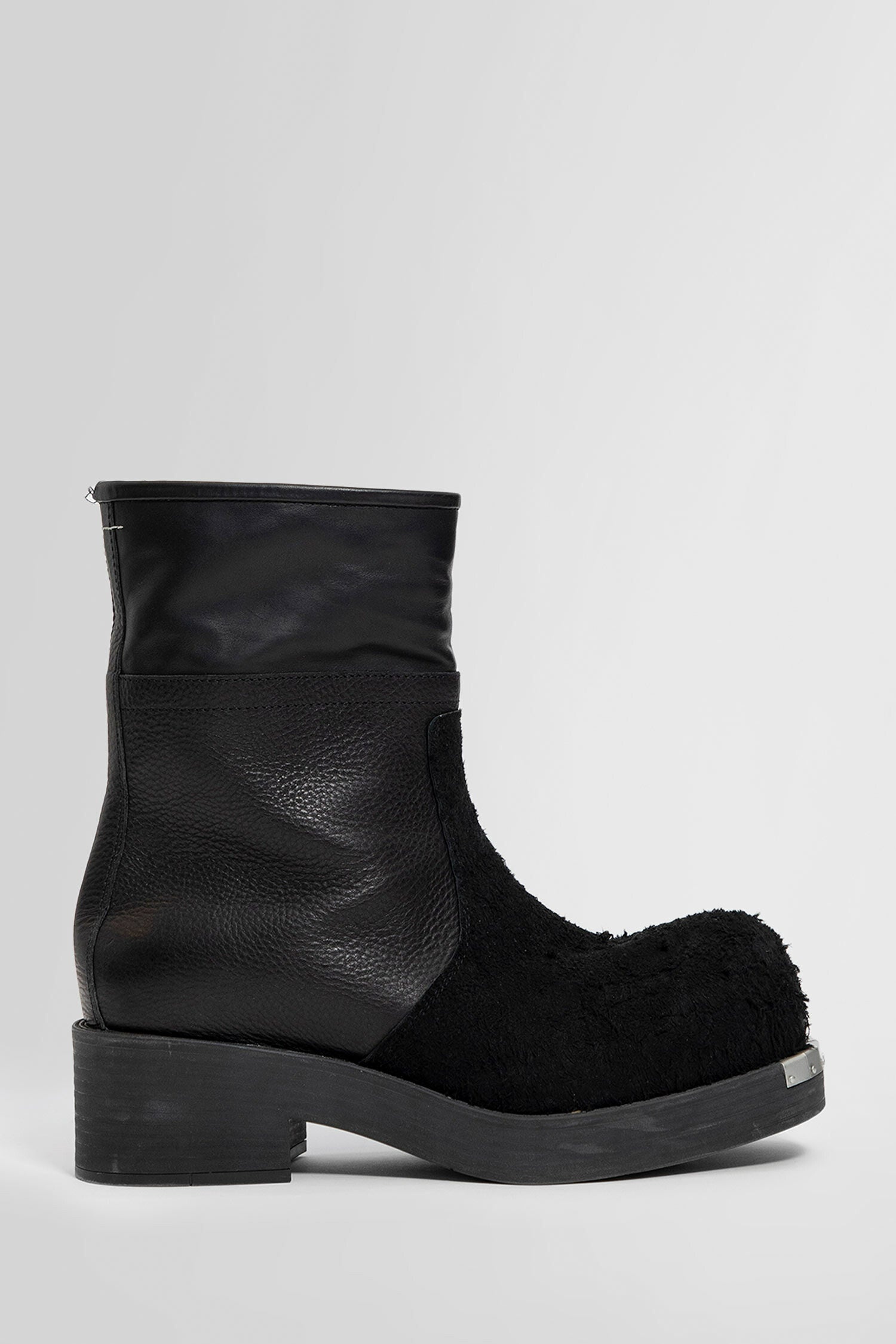 MM6 MAISON MARGIELA MAN BLACK BOOTS - 1