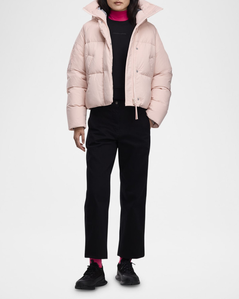 Canada Goose Chilliwack Down Hooded Puffer Jacket outlook