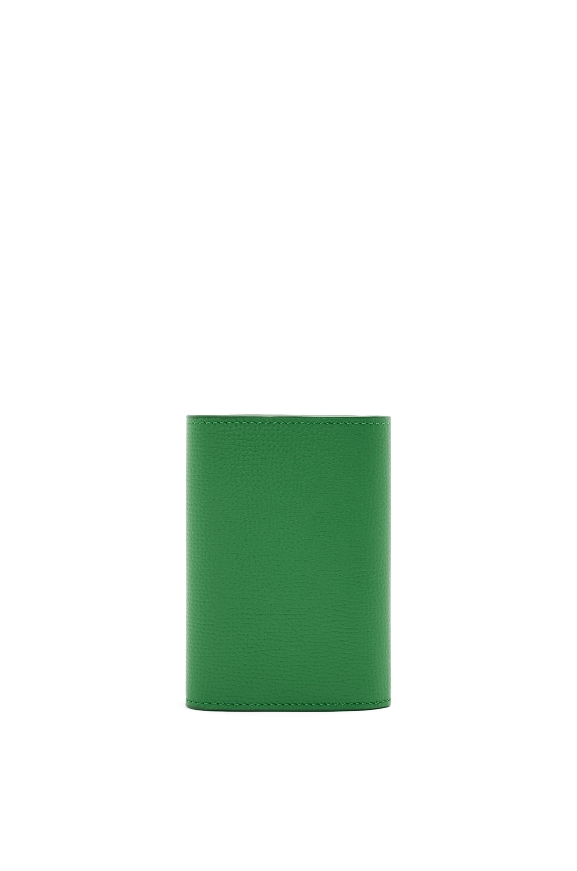 Anagram small vertical wallet in pebble grained calfskin 4