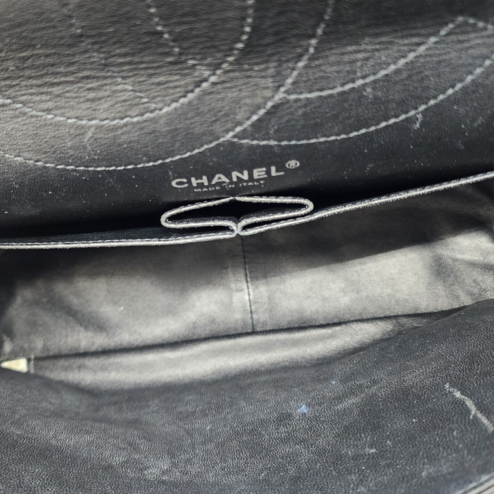 Chanel Classic 2.55 Reissue Jumbo Double Flap Bag - Quilted Patent Leather Black - 11