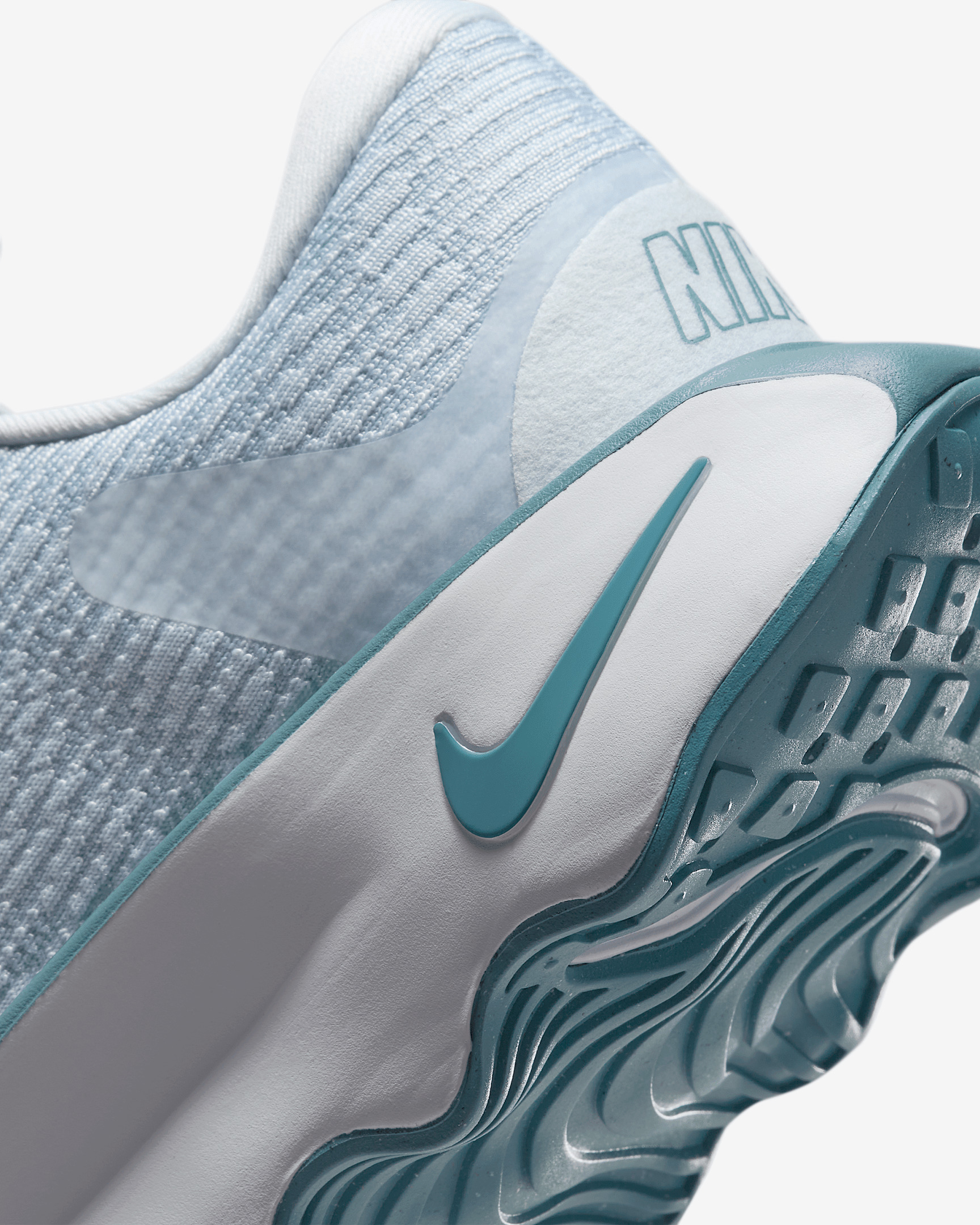 Nike Motiva Women's Walking Shoes - 8