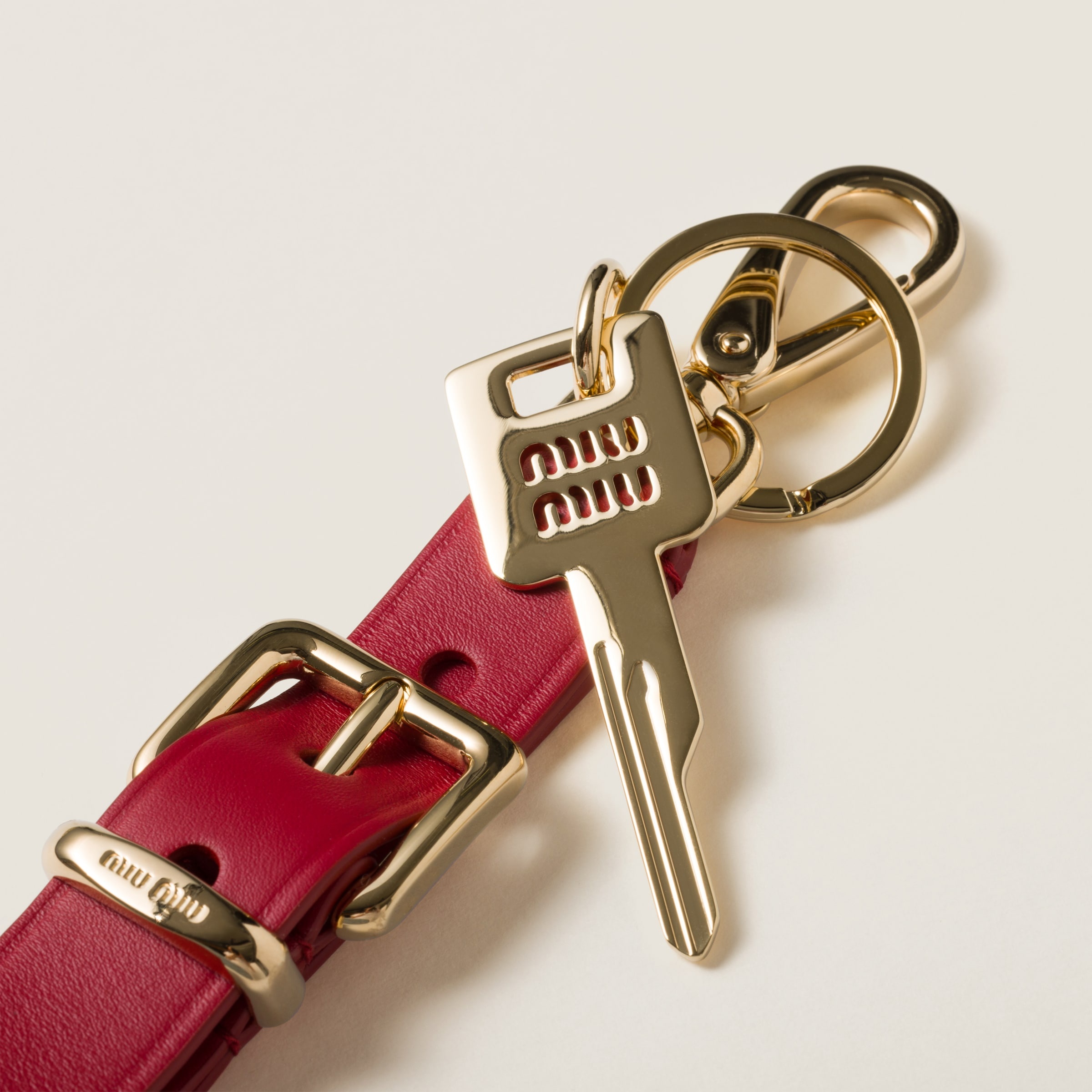Leather key ring trick - 2