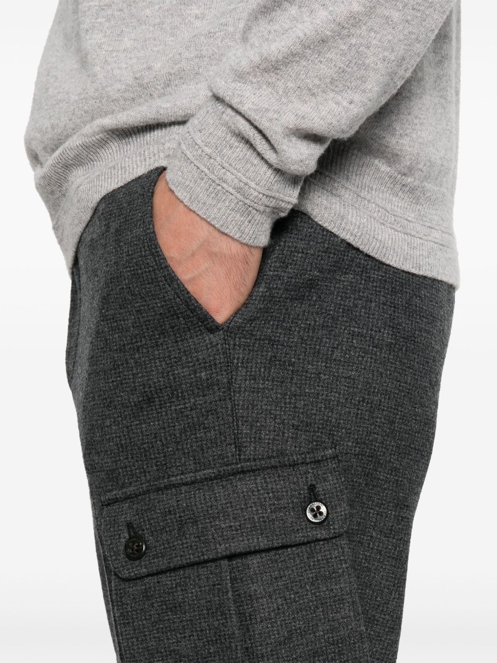 check-pattern trousers - 5