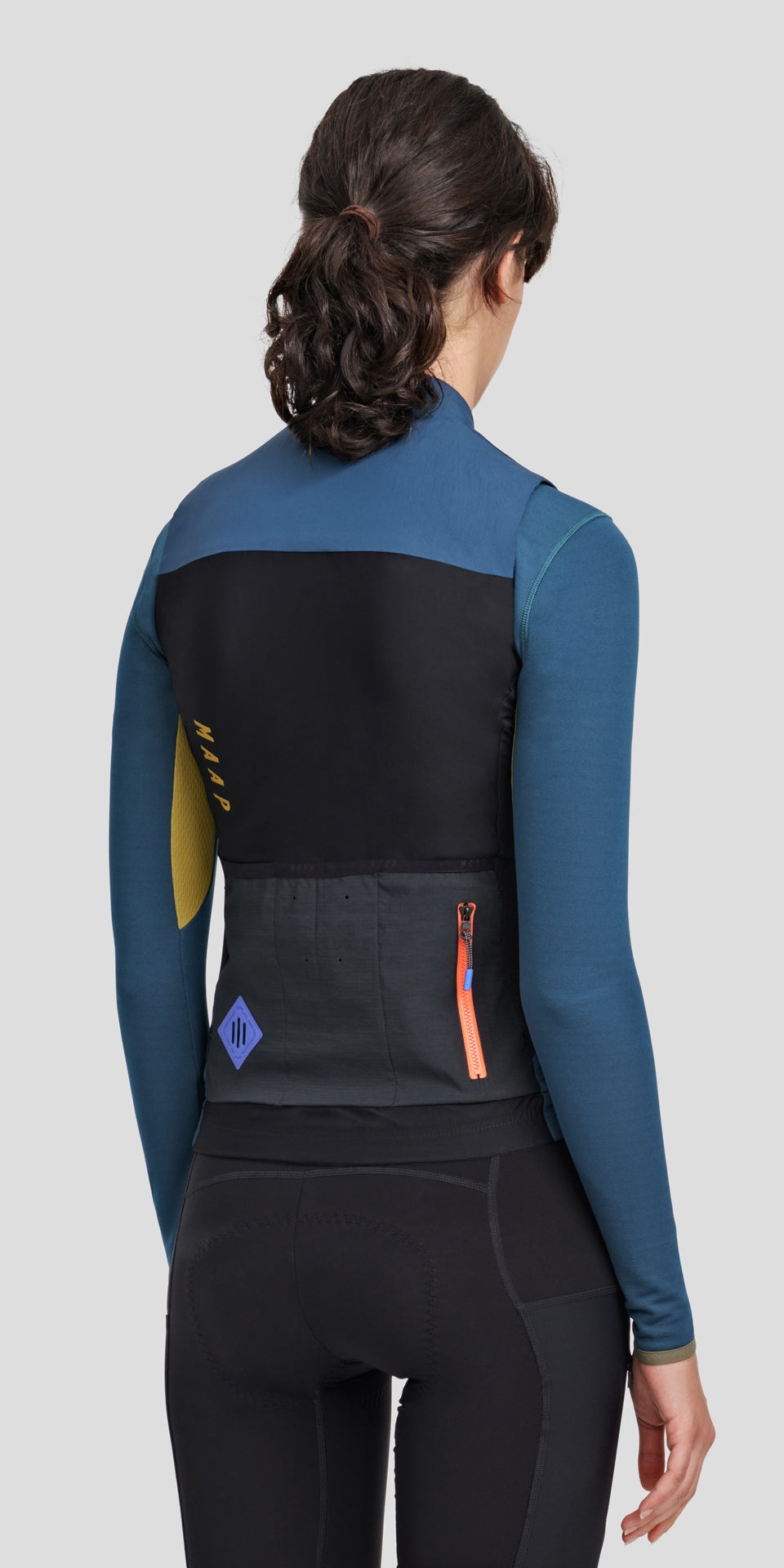 Women's Alt_Road™ Thermal Vest - 4