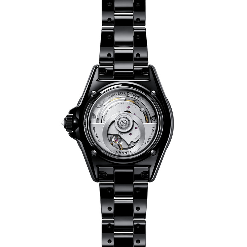 CHANEL MADEMOISELLE J12 BLUSH WATCH CALIBER 12.1, 38 MM outlook