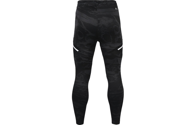 adidas adidas MUFC EU TR PNT IB8986 outlook