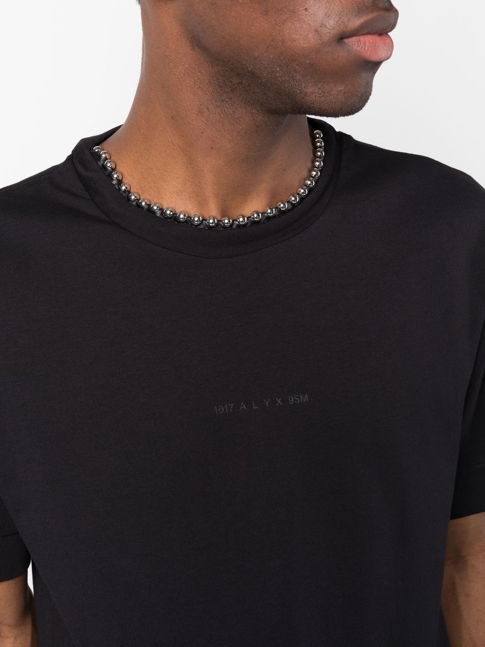 hardware-embellished collar cotton T-shirt - 10