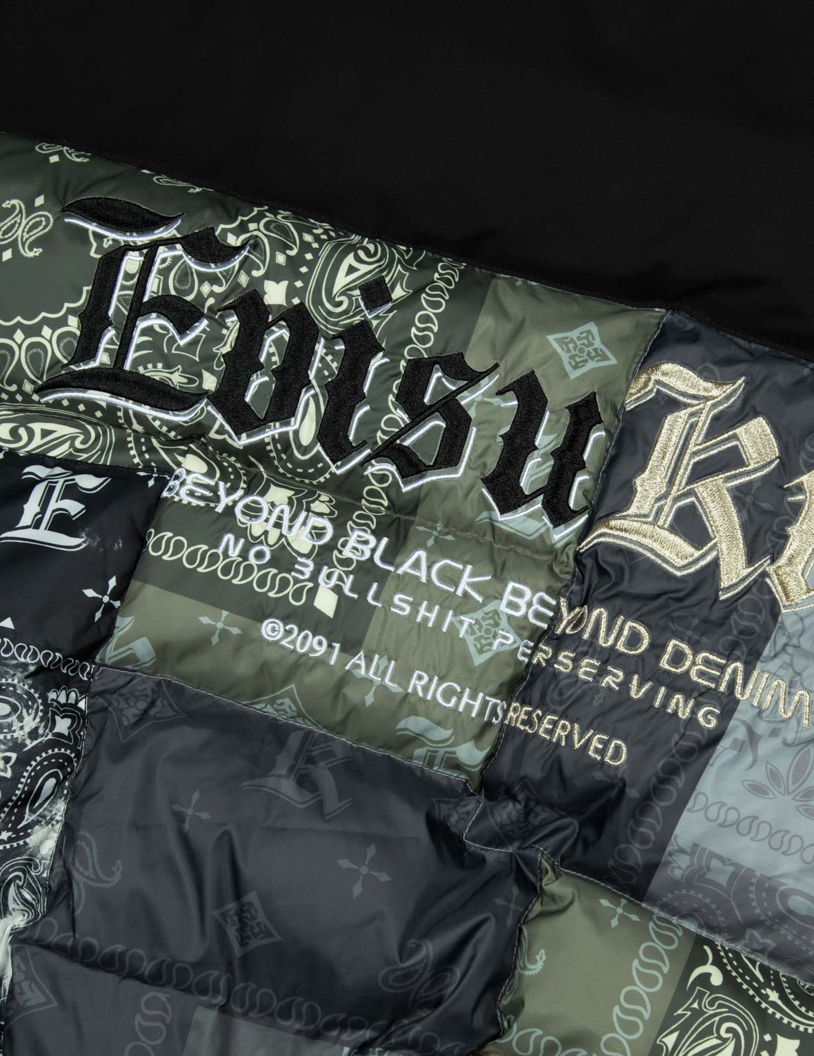 嚗赴lti Pattern with 3D Logo Embroidery Relax Fit Down Jacket - 3