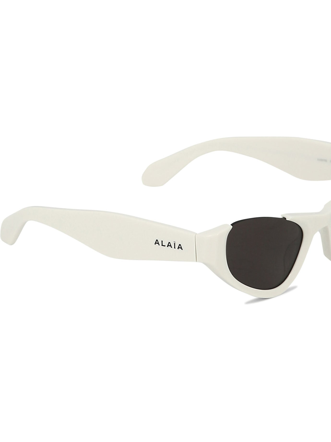 Alaïa Cat-eye Sunglasses - 2