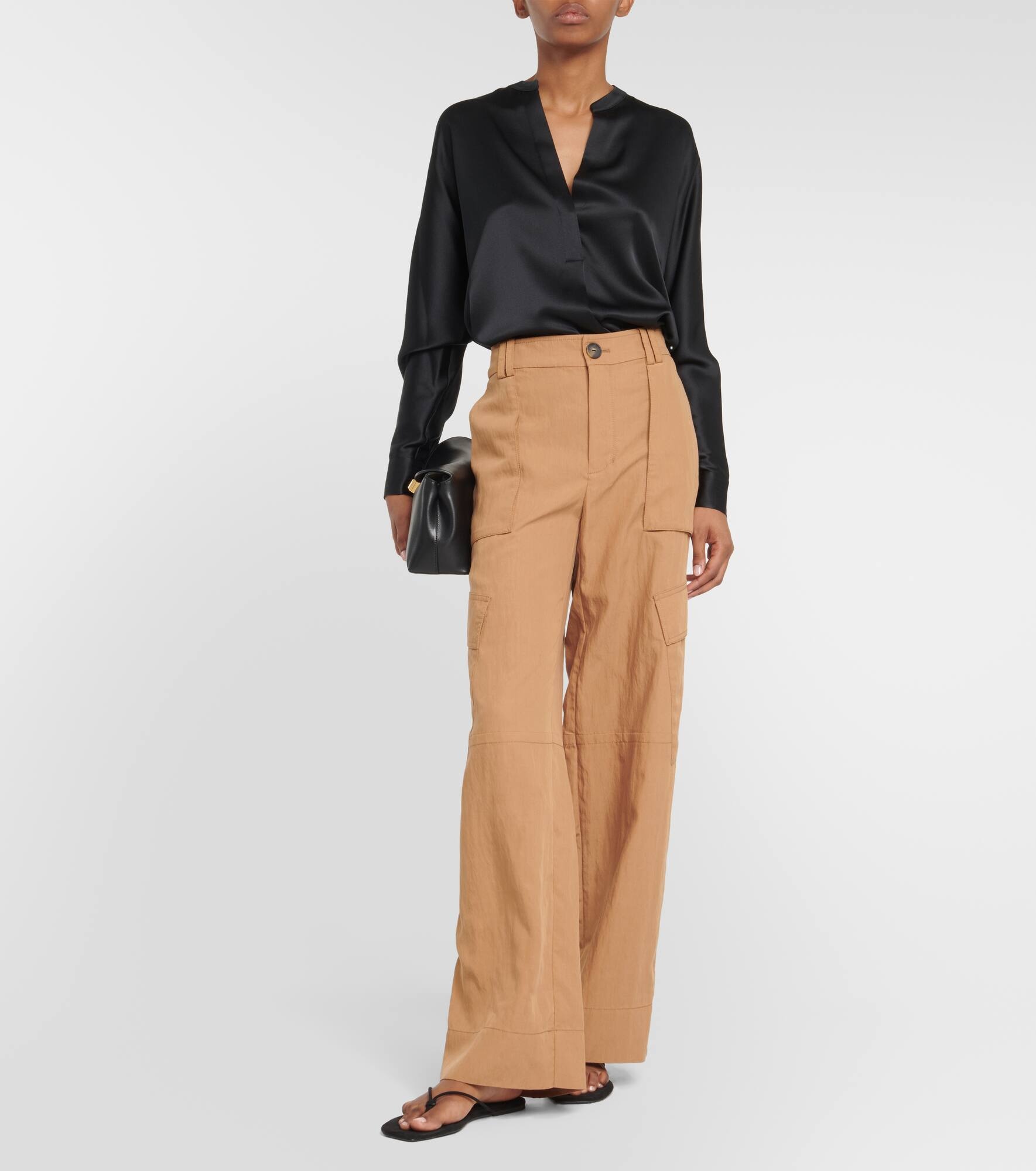 Mid-rise wide cargo pants - 2