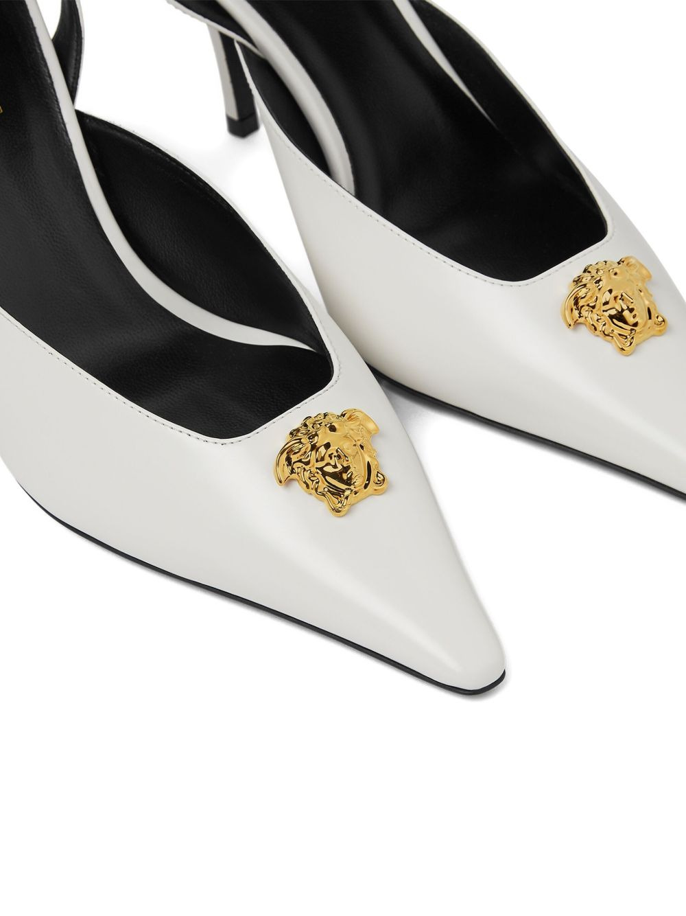 85mm La Medusa-head pointed-toe pumps - 5