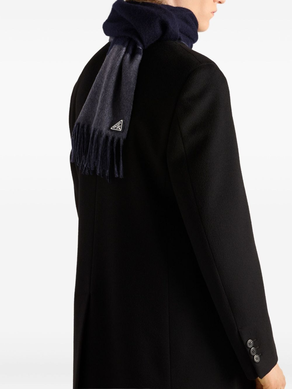 triangle-logo fringe scarf - 3