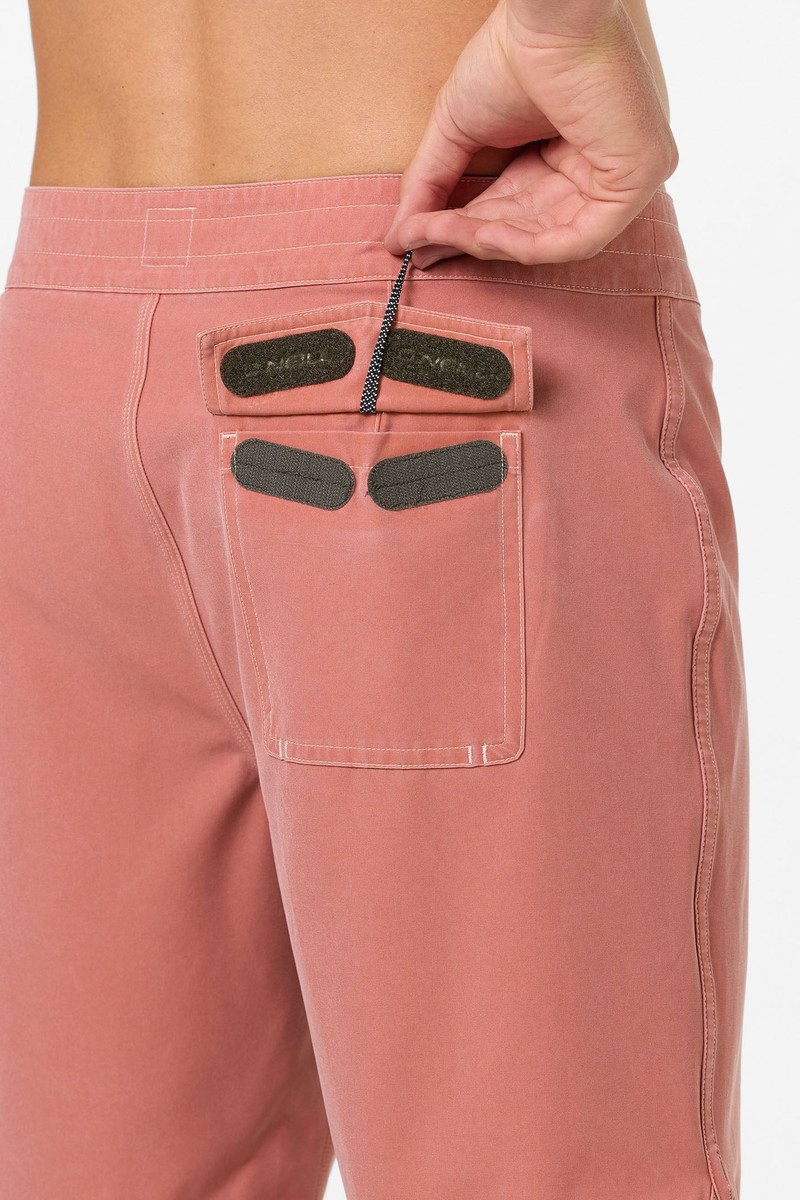 O'Riginals Pigment Scallop 18" Boardshorts 6