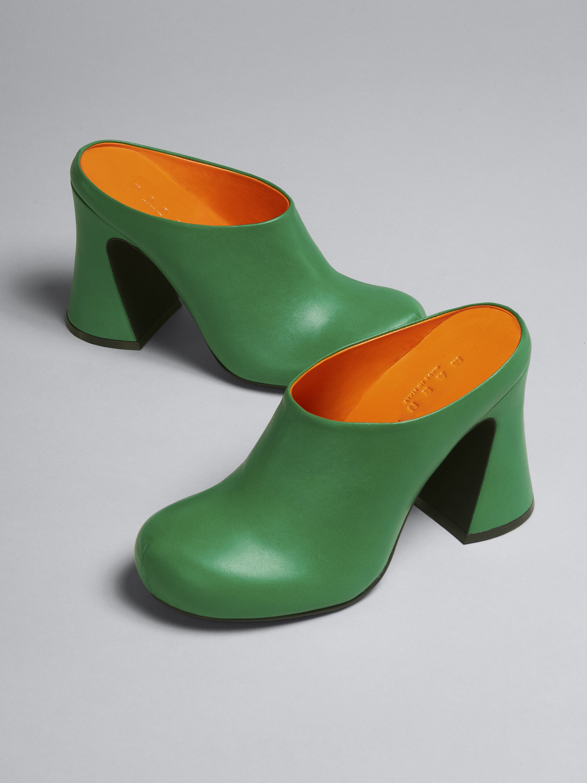 GREEN LEATHER SABOT - 5
