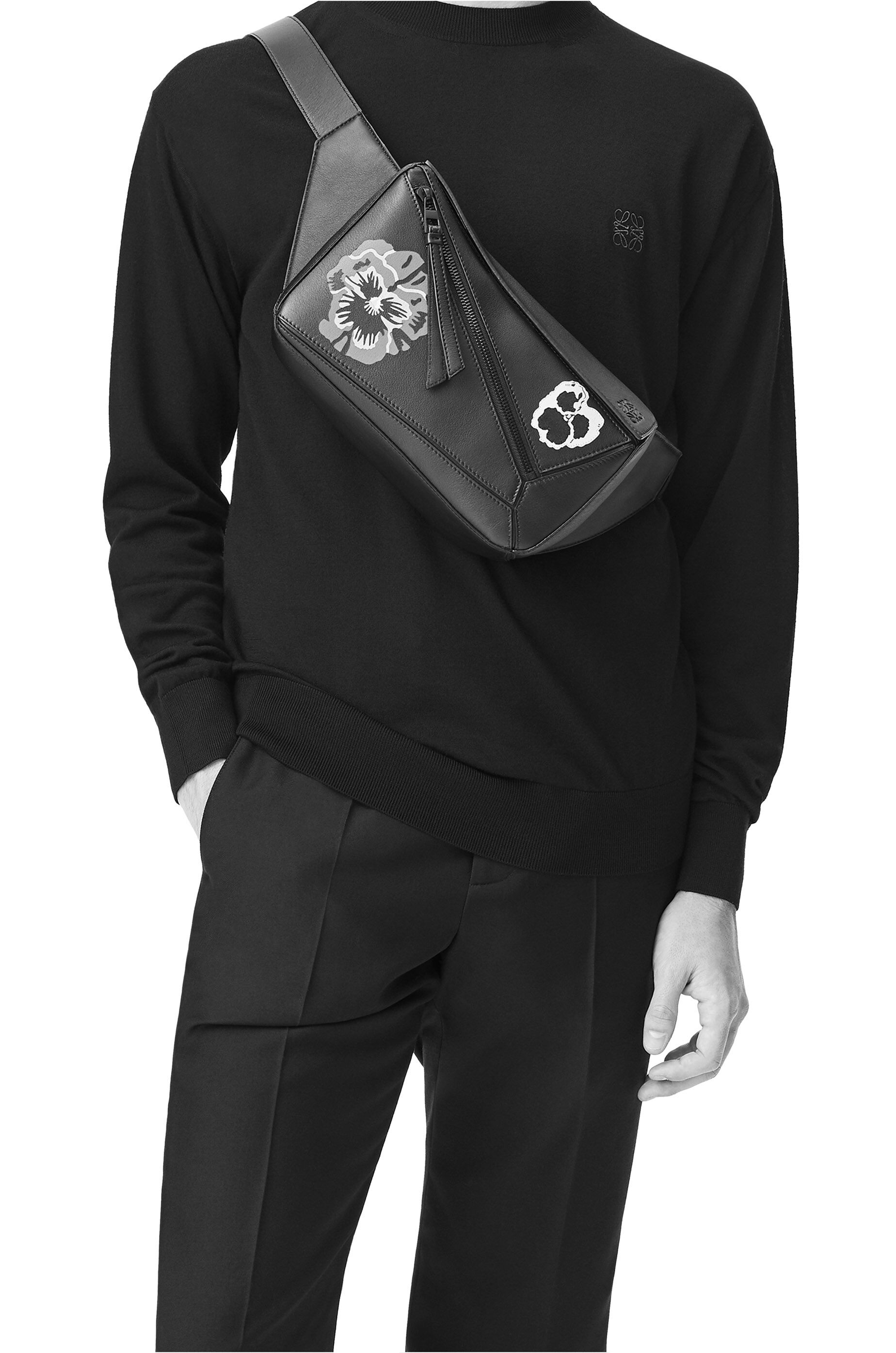 Pansies Small Puzzle bumbag in classic calfskin 2