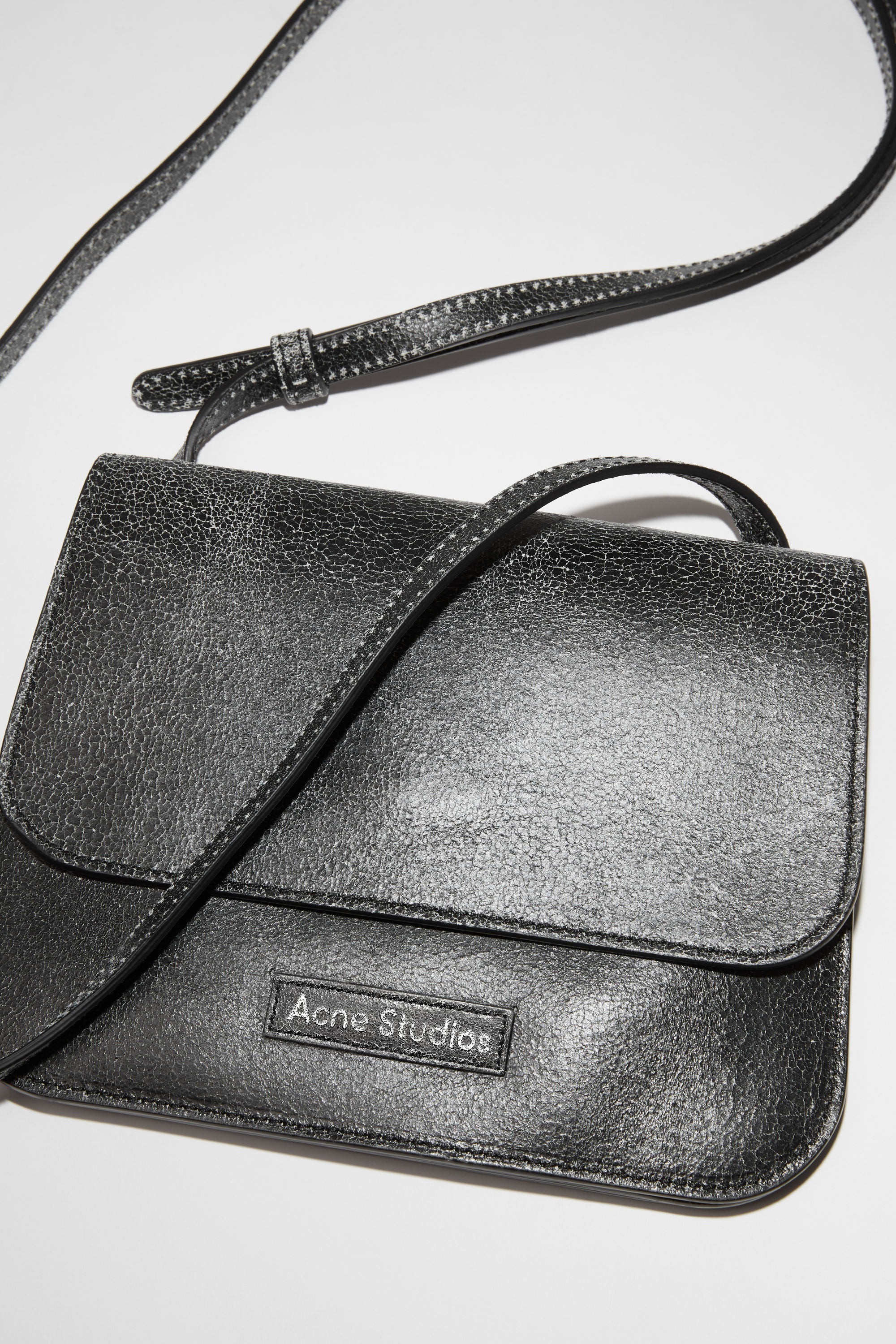 Platt crossbody bag - Black - 6