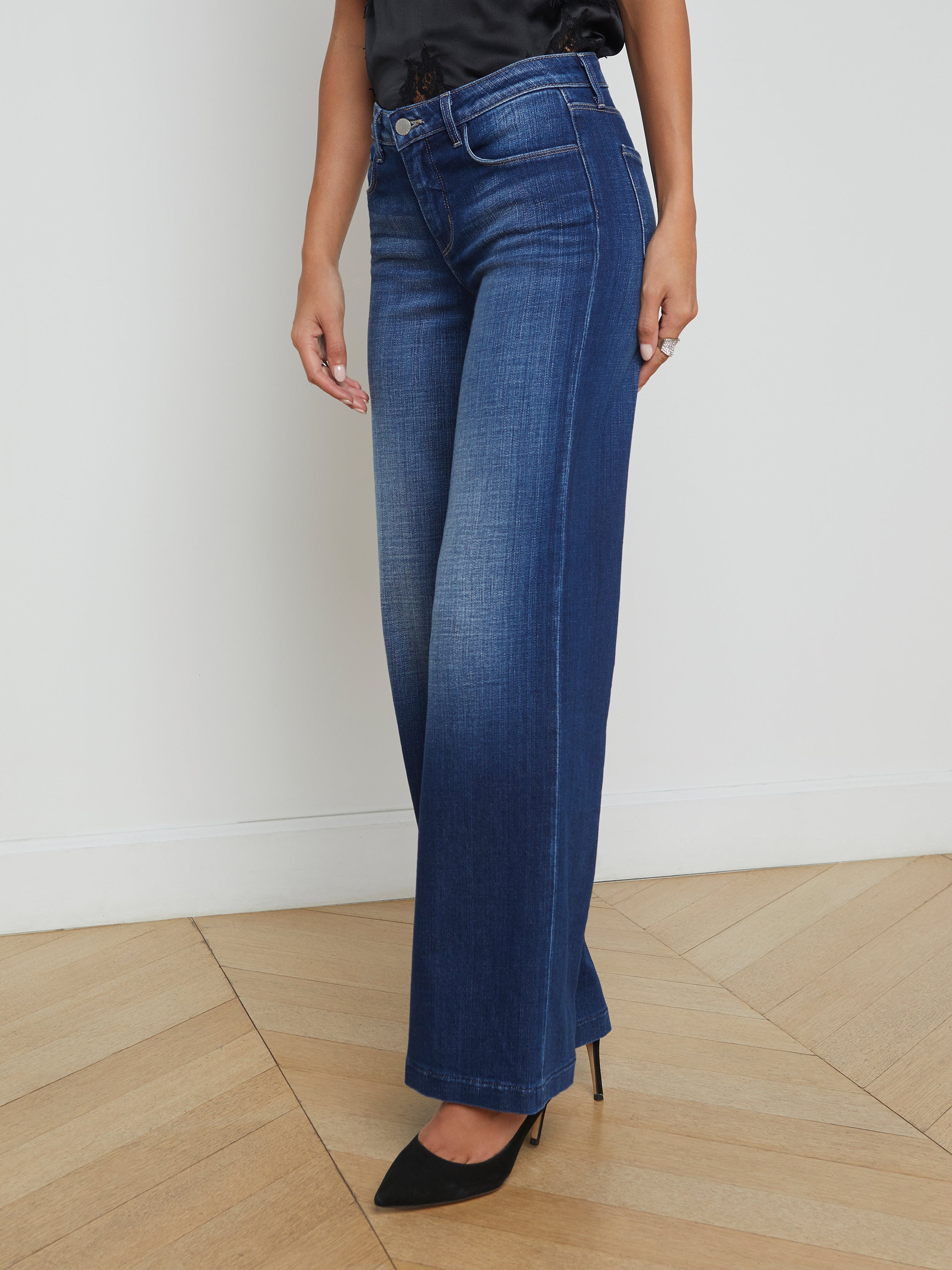 Joanne Low-Rise Wide-Leg Jean - 4
