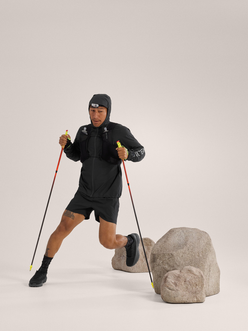 Arc'teryx Norvan Jacket outlook