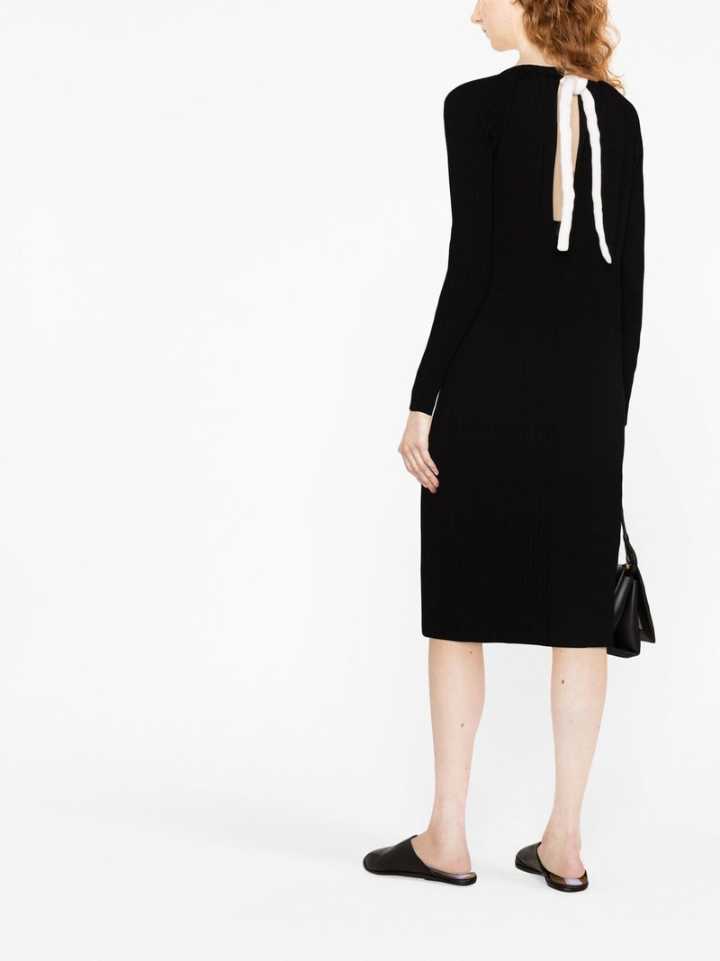 round-neck dress 3