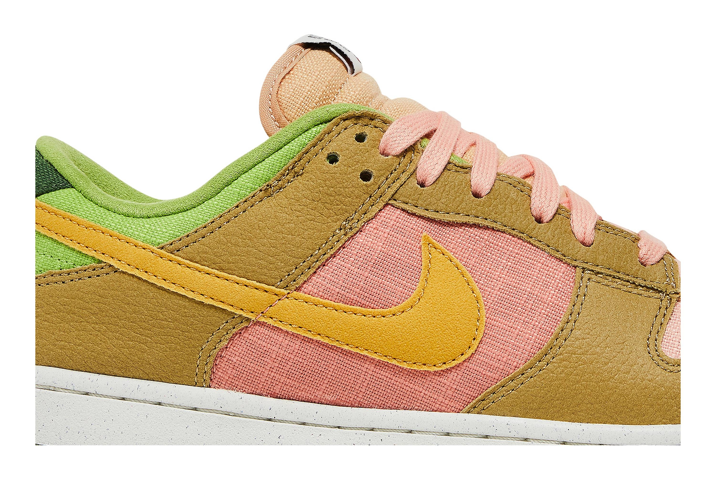 Dunk Low 'Sun Club - Arctic Orange Sanded Gold' - 2