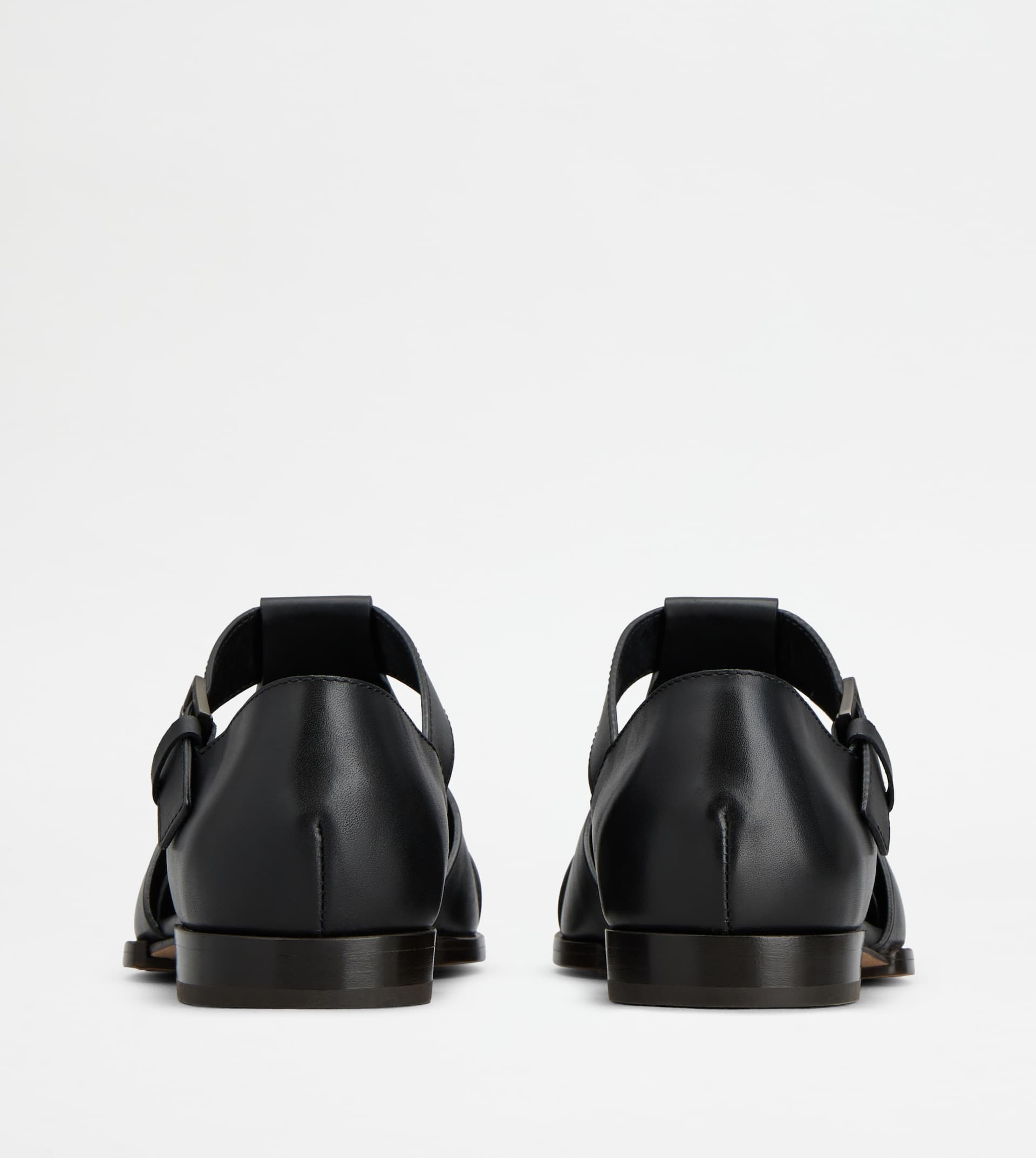 SANDALS IN LEATHER - BLACK - 3