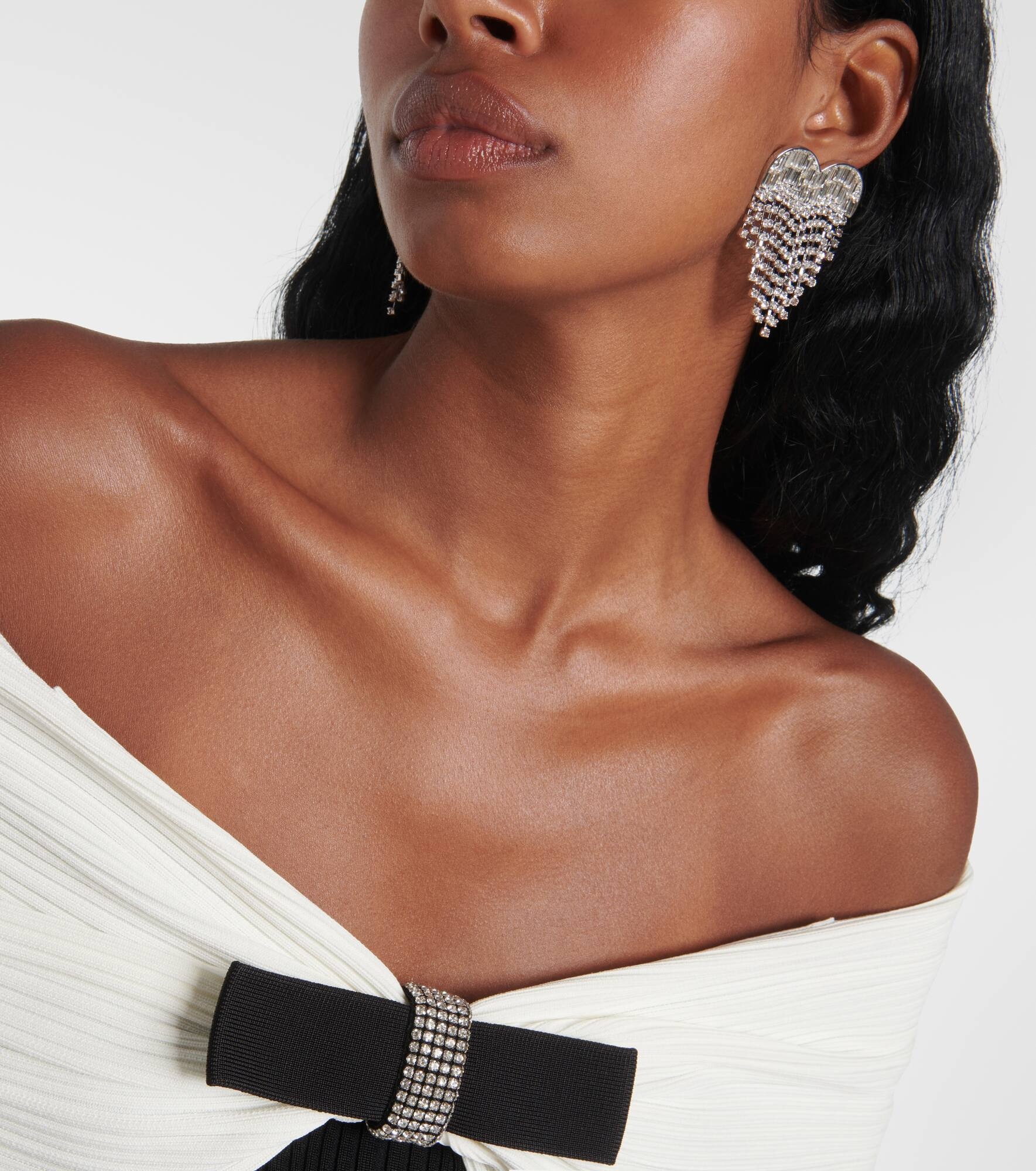 Heart crystal-embellished earrings - 6