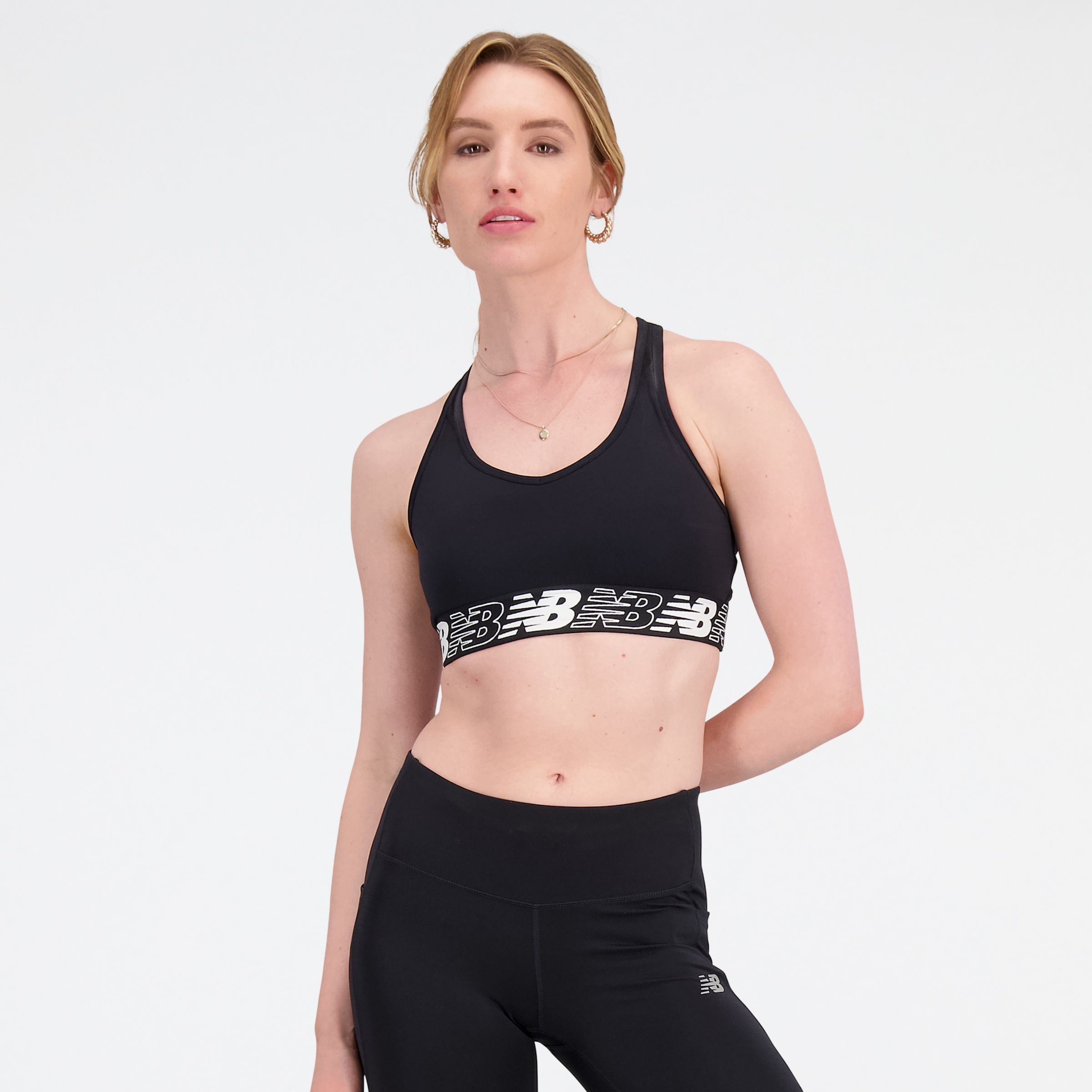New Balance RELENTLESS CROP BRA - Medium support sports bra - black 